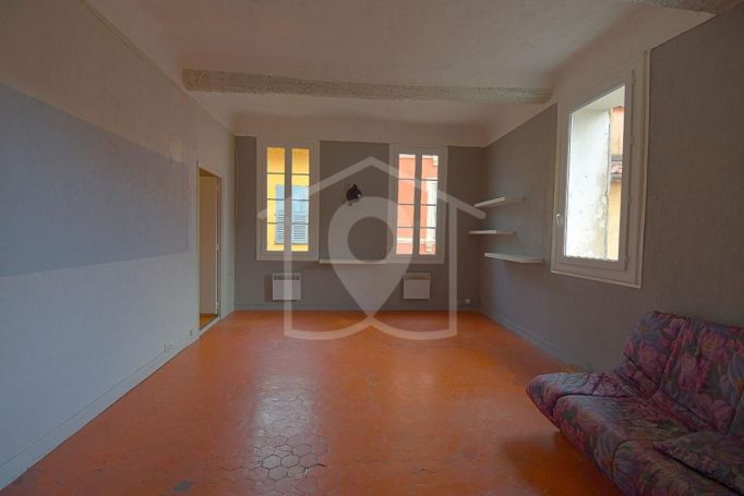 A louer APPARTEMENT T2 60 M2  GRASSE