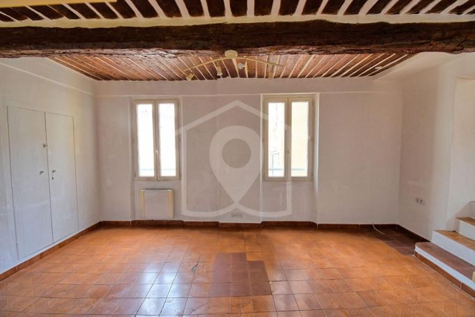 A louer APPARTEMENT T3 60 M2  GRASSE