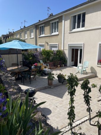 A vendre Maison 4 pieces 66 m² jrdin et garage FECAMP