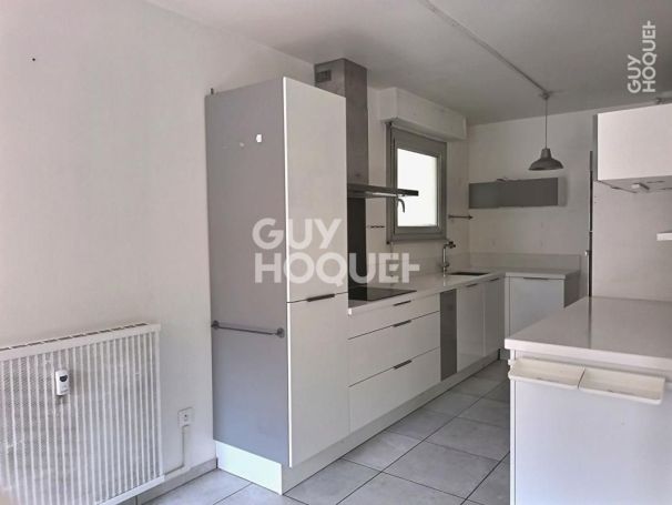 A louer APPARTEMENT DE PRESTIGE T4 88 M2 TERRASSE  MONTPELLIER