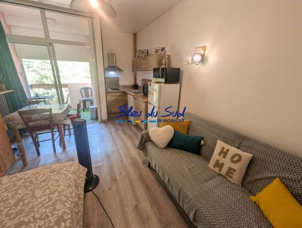 A louer STUDIO  22 M2 TERRASSE  VERNET LES BAINS