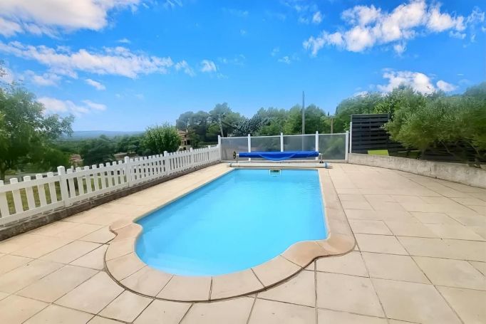 A louer MAISON  4 PIECES 90 M2  LA VERDIERE