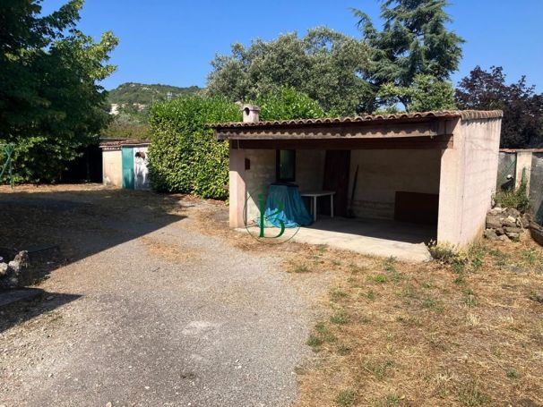A vendre MAISON  6 PIECES 242 M2  SAINT MAXIMIN LA STE BAUME