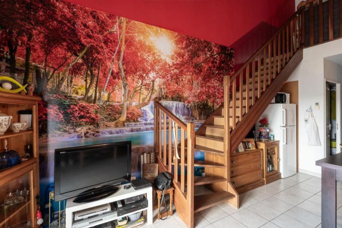 A louer APPARTEMENT DUPLEX T3 65 M2 TERRASSE BORD DE MER LE CANNET