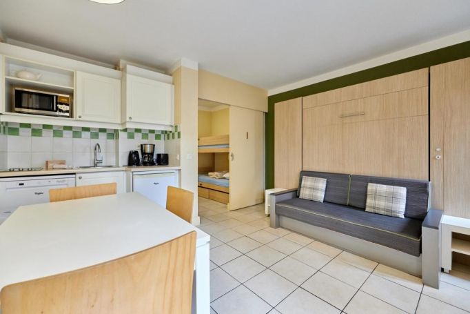 A louer STUDIO  23 M2 PLAGE à PIED DEAUVILLE