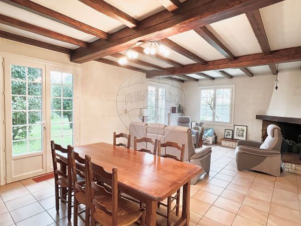 A louer MAISON  DE MAîTRE BORD DE MER ARVERT
