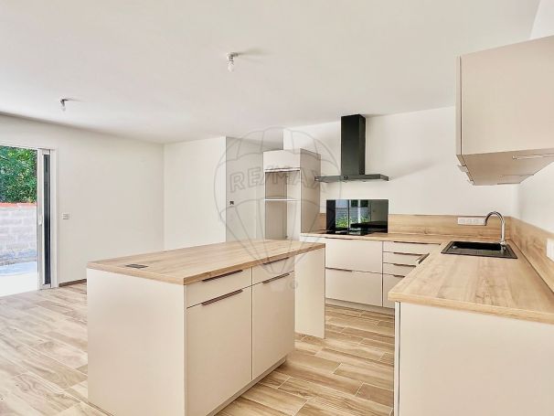 A louer MAISON  CONTEMPORAINE BORD DE MER LA TREMBLADE