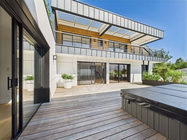 A louer MAISON  CONTEMPORAINE BORD DE MER VAUX SUR MER