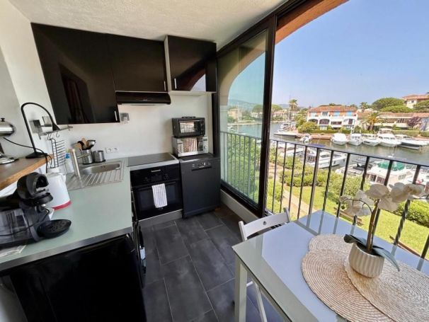 A louer APPARTEMENT NEUF T2 36 M2 TERRASSE BORD DE MER COGOLIN