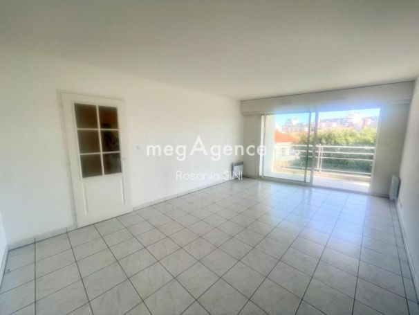 A louer APPARTEMENT T2 45 M2 TERRASSE BORD DE MER LES SABLES D OLONNE