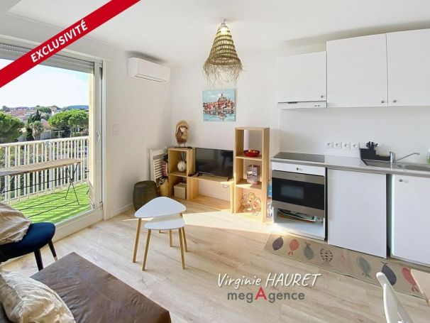 A louer APPARTEMENT T2 27 M2 TERRASSE BORD DE MER GRUISSAN