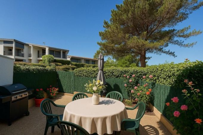 A louer APPARTEMENT T3 36 M2 TERRASSE PLAGE à PIED MOLIETS ET MAA