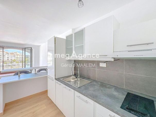 A louer APPARTEMENT NEUF T2 53 M2 BORD DE MER COGOLIN