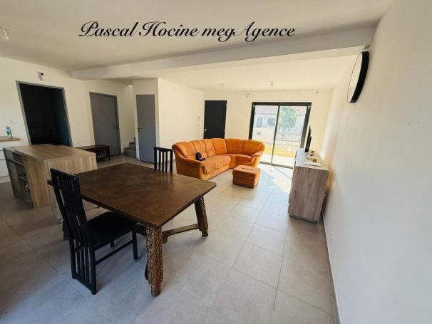 A louer MAISON  5 PIECES 110 M2  LEZIGNAN CORBIERES