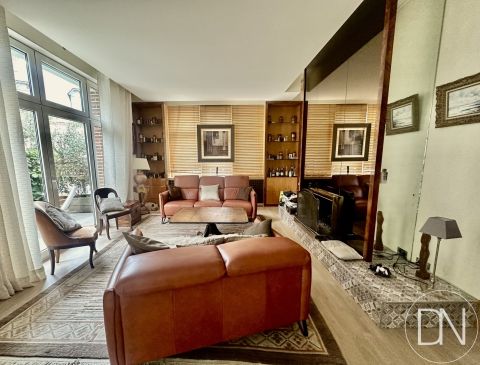 A vendre Maison avec jardin 9 PIECES 262 M² Saint-Valery-en-Caux