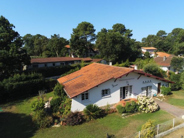 A vendre MAISON  5 PIECES 150 M2 PLAGE à PIED SEIGNOSSE