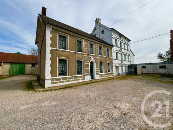 A louer MAISON  DE MAîTRE BORD DE MER MONTREUIL SUR MER