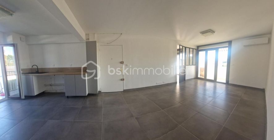 A louer APPARTEMENT NEUF T4 74 M2 TERRASSE  LA VALETTE DU VAR