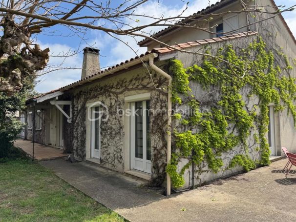 A louer MAISON  CONTEMPORAINE  SAINT QUENTIN DE BARON
