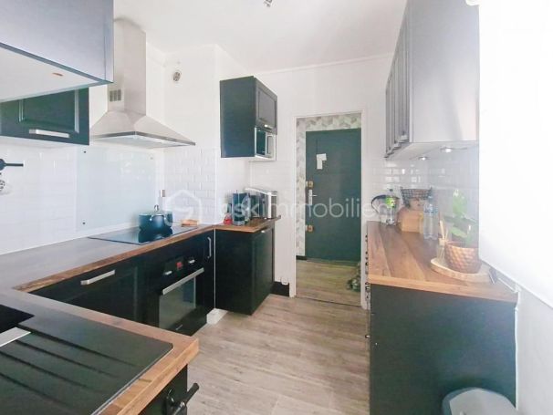 A louer APPARTEMENT T4 82 M2 BORD DE MER MARIGNANE