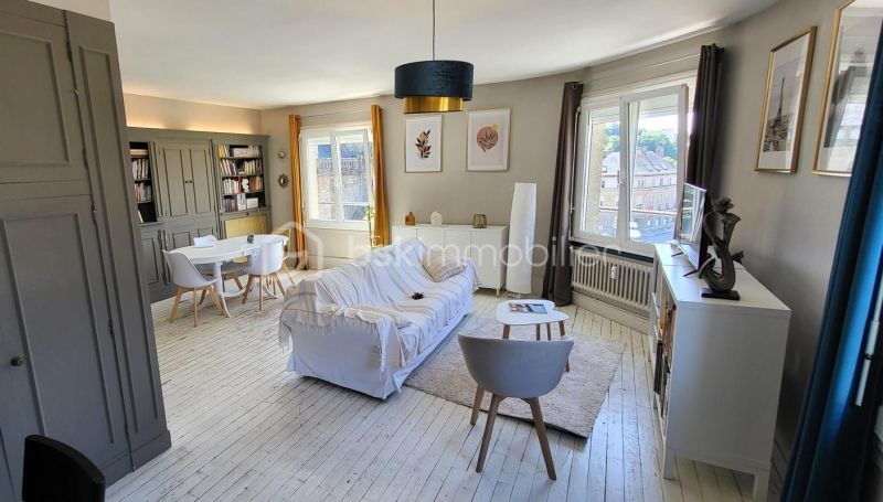 A louer APPARTEMENT T5 98 M2  VIRE