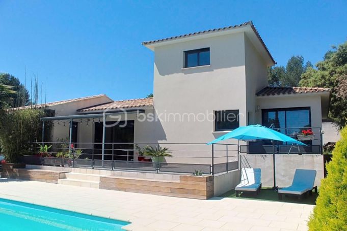 A louer MAISON  5 PIECES 163 M2  CAVEIRAC