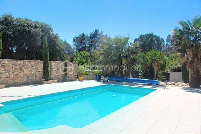 A louer MAISON  5 PIECES 163 M2  CAVEIRAC