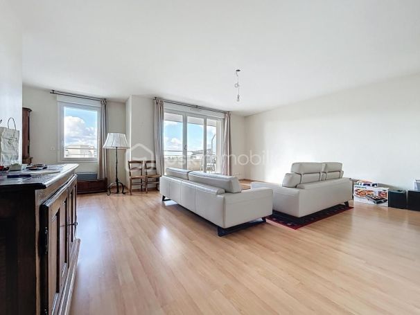 A louer APPARTEMENT T5 139 M2 TERRASSE  CAEN