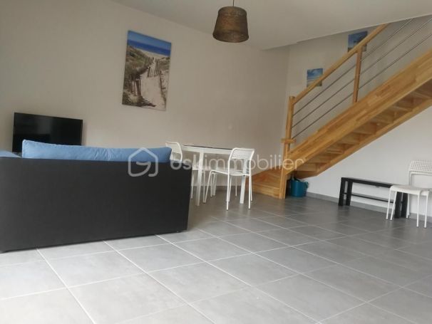 A louer APPARTEMENT DUPLEX T3 54 M2 TERRASSE BORD DE MER MIMIZAN