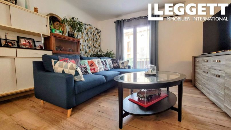 A vendre Immeuble mixte de 129m2 : Commerce 42m² + Duplex T4 de 87m Canet En Roussillon