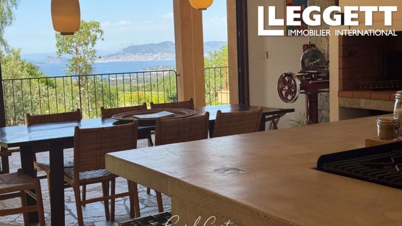 A louer MAISON  CONTEMPORAINE  LA CADIERE D AZUR