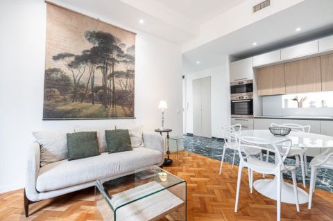 A louer APPARTEMENT T3 58 M2 BORD DE MER NICE