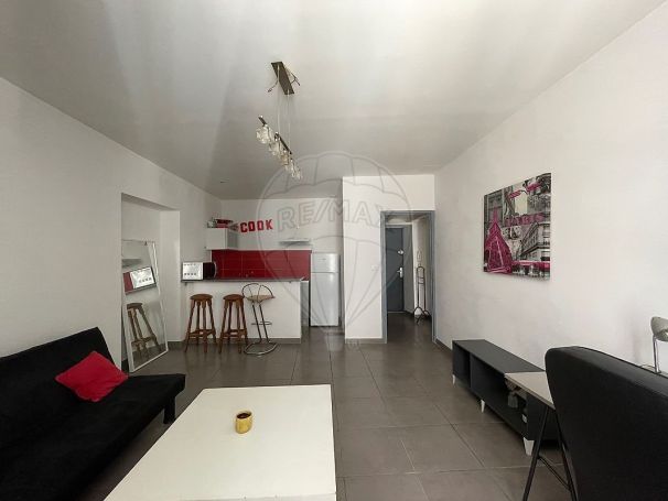 A louer APPARTEMENT T2 40 M2  NIMES