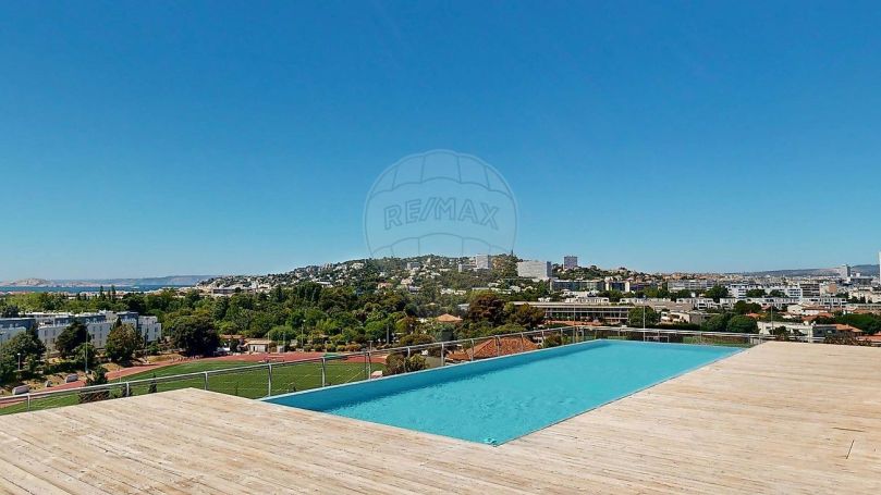 A louer APPARTEMENT T3 54 M2 TERRASSE  MARSEILLE 8EME