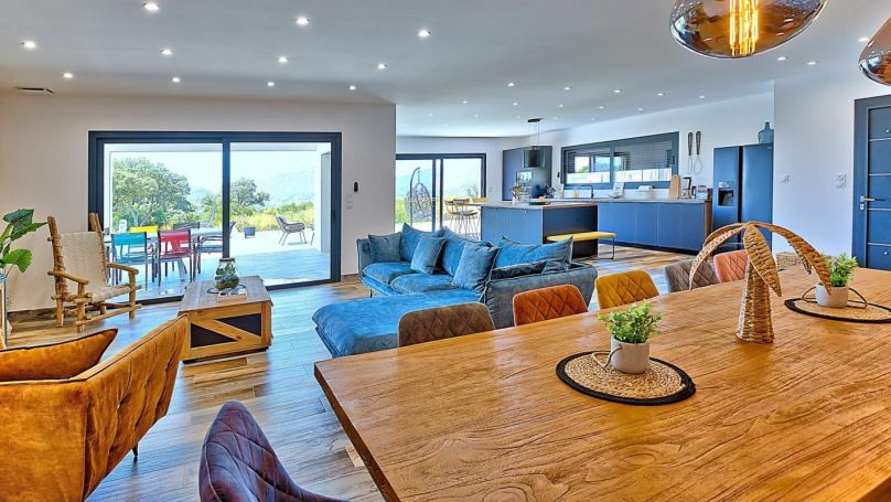 A louer MAISON  5 PIECES 172 M2 VUE MER BASTELICACCIA