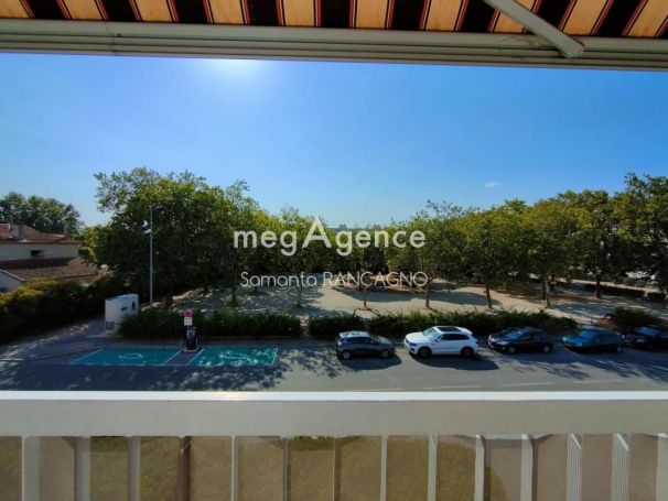 A louer APPARTEMENT T3 67 M2 BORD DE MER FREJUS