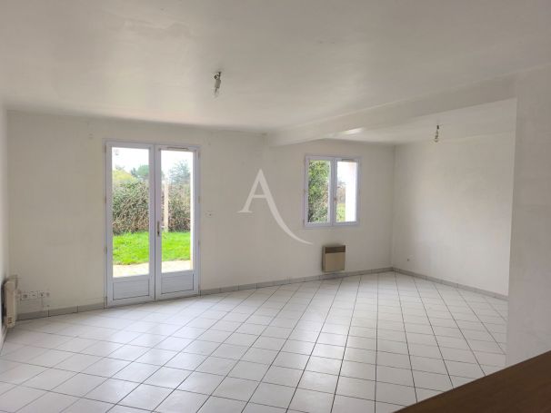 A vendre MAISON  4 PIECES 79 M2 BORD DE MER TALMONT SAINT HILAIRE