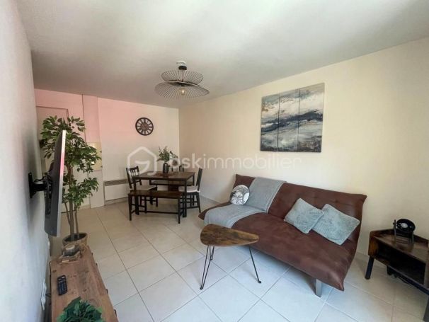 A louer APPARTEMENT T2 31 M2  LE MUY