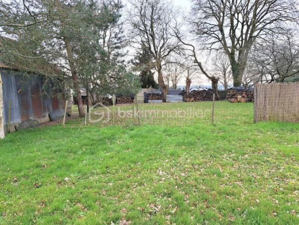 A louer LONGèRE  6 PIECES 102 M2  VILLEPOT