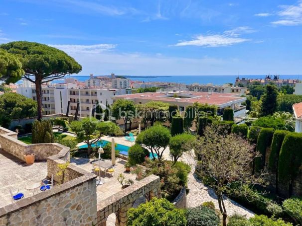 A louer MAISON  DE MAîTRE VUE MER CANNES