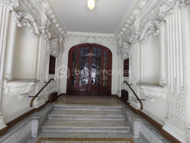 A louer APPARTEMENT T4 107 M2 BORD DE MER NICE
