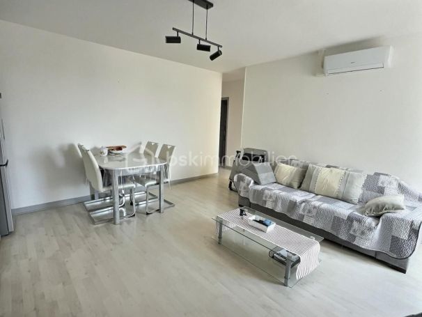 A louer APPARTEMENT T3 50 M2 TERRASSE BORD DE MER AGDE
