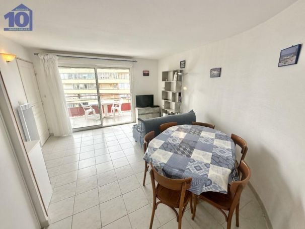 A louer APPARTEMENT T3 38 M2 TERRASSE BORD DE MER VALRAS PLAGE