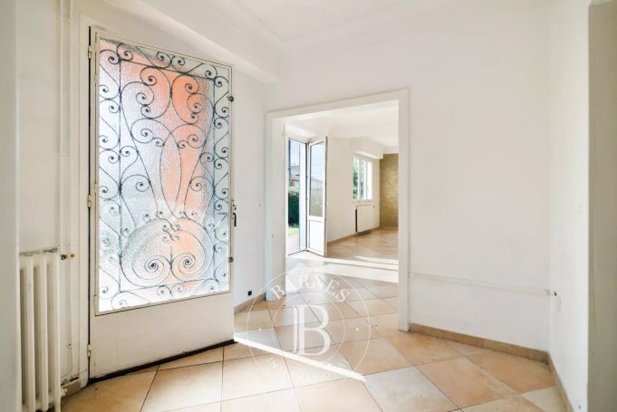 A vendre CHARMANTE MAISON 200 M² A RENOVER ANGLET BLANPIGNON