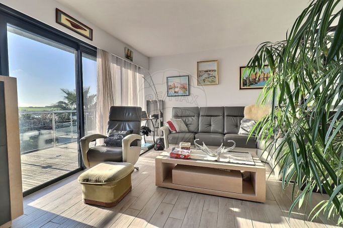 A louer MAISON  7 PIECES 126 M2 VUE MER L HOUMEAU