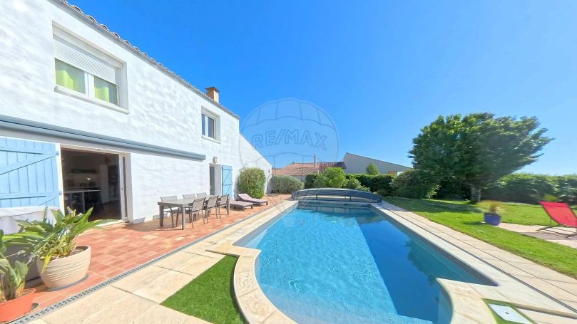 A louer MAISON  6 PIECES 174 M2 VUE MER L HOUMEAU