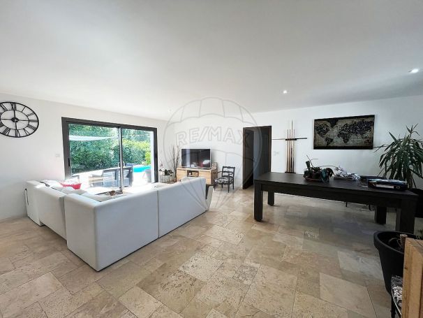 A louer MAISON  CONTEMPORAINE BORD DE MER CHAILLEVETTE