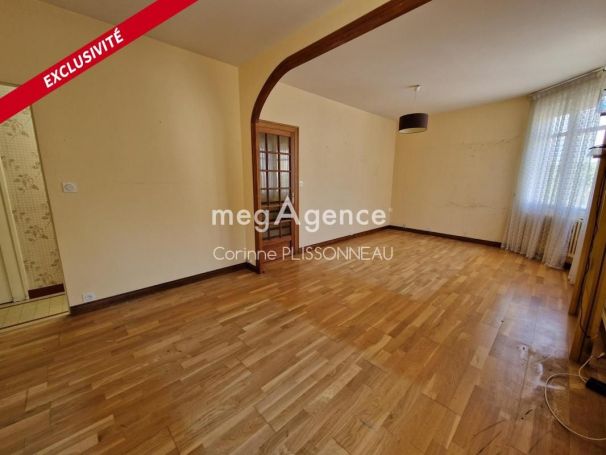 A louer APPARTEMENT T5 94 M2 BORD DE MER LES SABLES D OLONNE