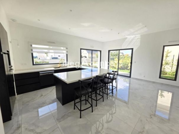 A louer MAISON  CONTEMPORAINE  ROSEL