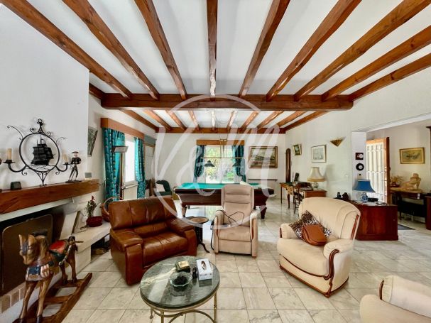 A vendre Maison d'exception 7 PIECES  BORD DE MER Andernos-les-Bains